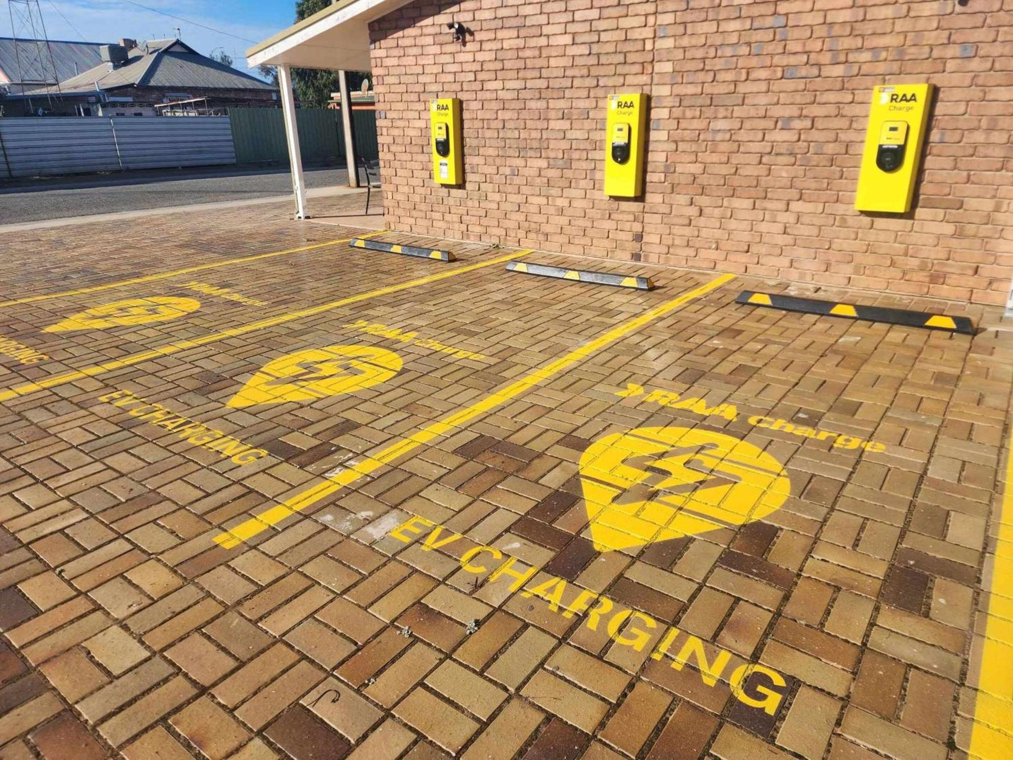 Comfort Inn Flinders On Main Port Pirie Exteriör bild
